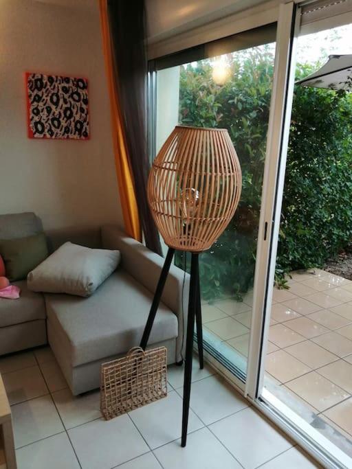 Le Soleil D Eugenie Appartement Dans Residence Avec Piscine Commune Pres De Carcassonne Olonzac エクステリア 写真
